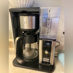ninja hot & iced coffee maker